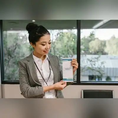 周雨彤